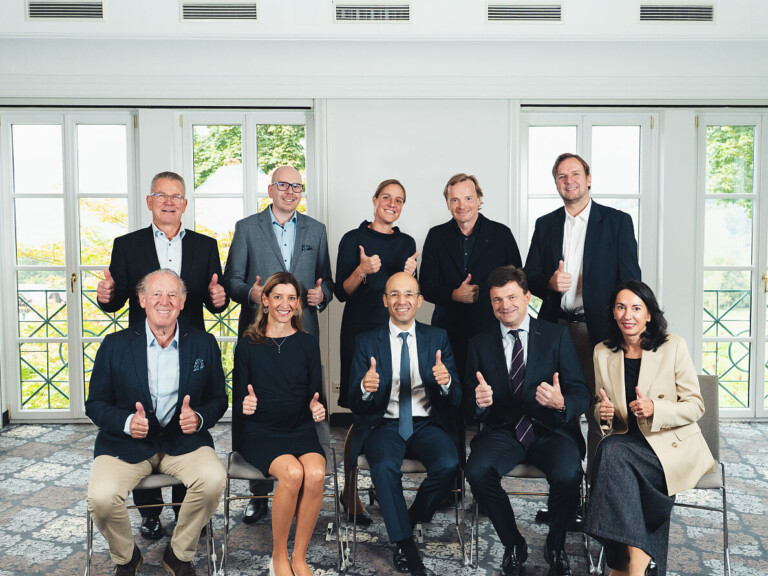 ÖGPRÄC Vorstand vlnr. vonu. Dr.Ludwig Hefel, Dr. Albert Fuchs, Dr. Elisabeth Russe, Dr. Matthias Rab, Dr. Ivo Justich, Dr. Josef Thurner, Dr. Eva Prandl-Mira, Dr. Rafic Kuzbari, Dr. Barbara Zink